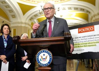 Trump blasts ‘weakened’ Schumer as Democrats again block GOP effort to reopen government